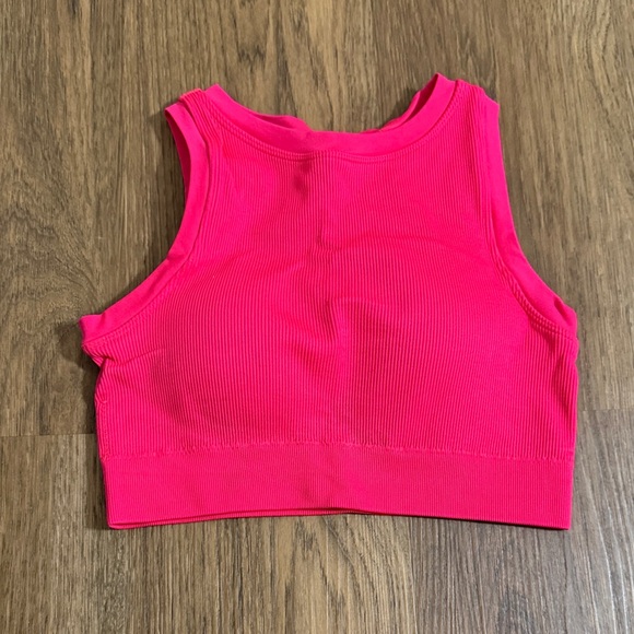 Pink and Gray Ribbed Workout Tops - Picture 2 of 5
